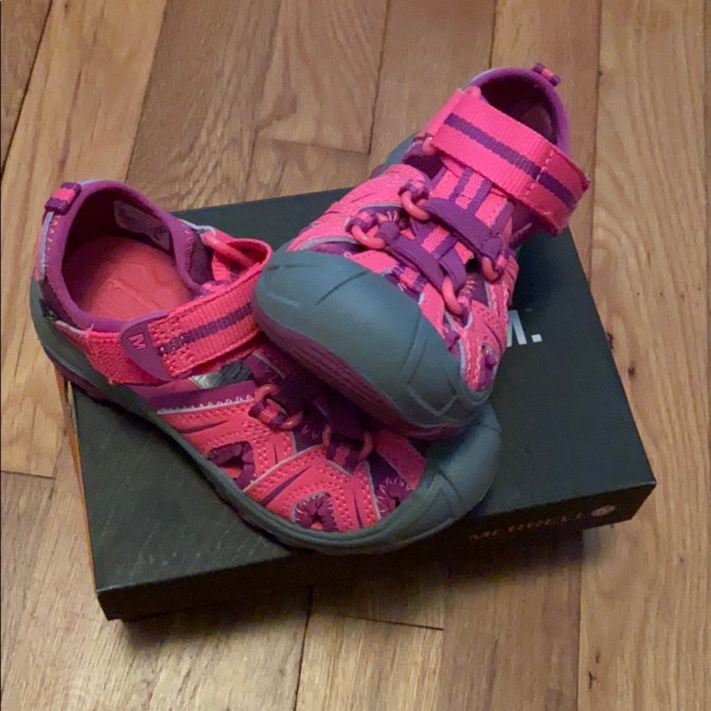 NIB Girls Merrell Hydro Sandals